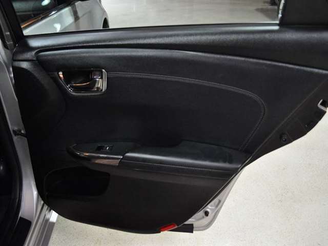 Toyota Avalon 2013 photo 40